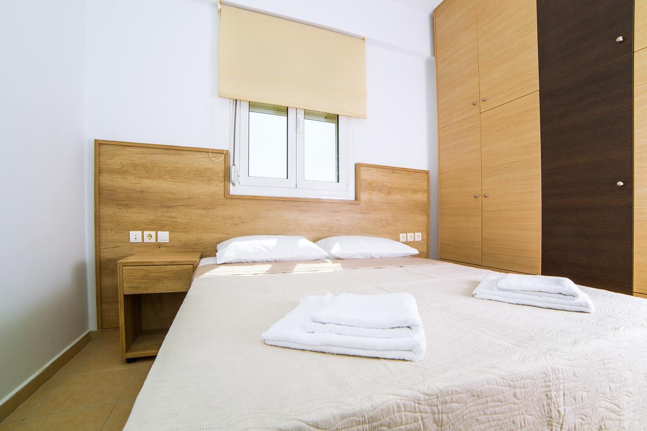 Eva Apartments コウトウロウファリ、ヘルソニソス エクステリア 写真