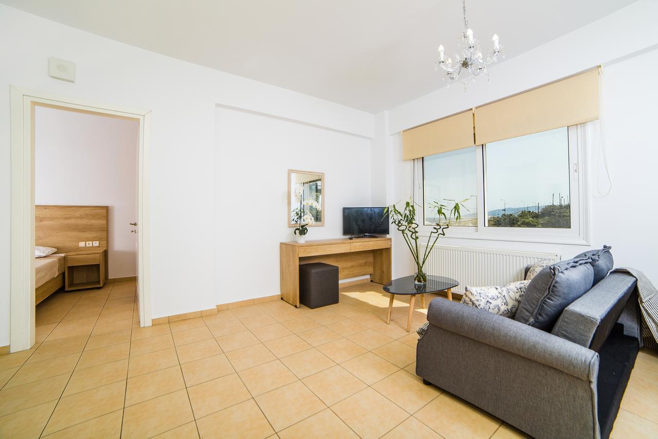 Eva Apartments コウトウロウファリ、ヘルソニソス エクステリア 写真